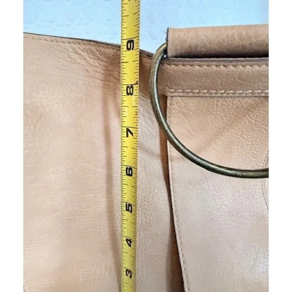 Universal Thread Crossbody/Handbag Pebbled Finish Earthy Beige Metal Ring Handle